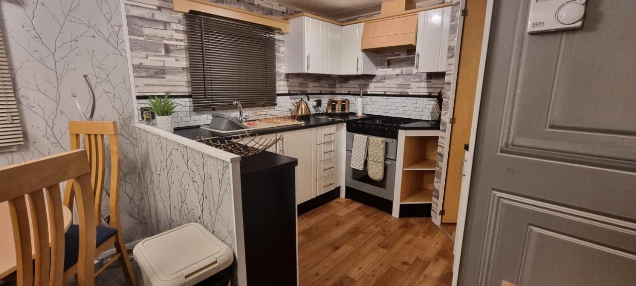 Ml66 8 Berth Caravan Golden Palm Chapel St Leonards Exterior photo